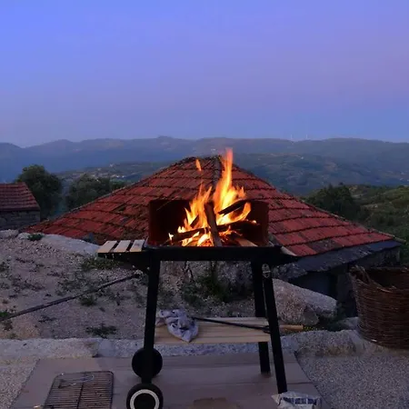Casa Da Fraga- Em Aldeia Preservada E Tranquila