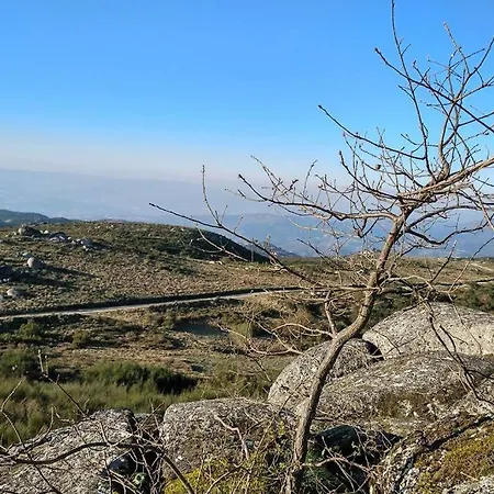 Casa Da Fraga- Em Aldeia Preservada E Tranquila Semesterbostad *
