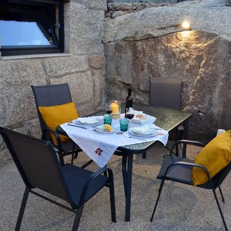 Casa Da Fraga- Em Aldeia Preservada E Tranquila Semesterbostad *